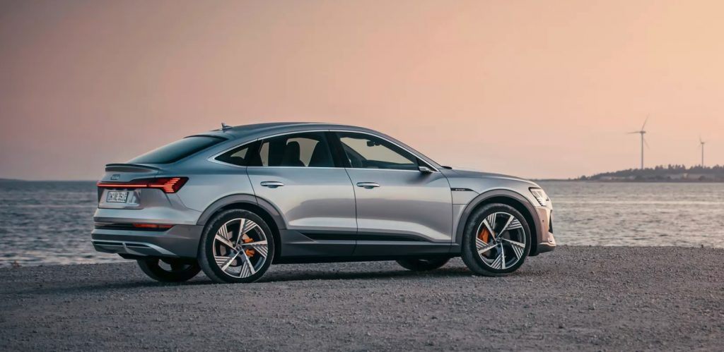 Παρουσιάστηκε το ηλεκτρικό Audi E-Tron Sportback