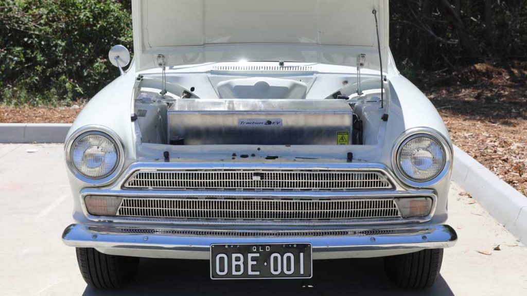 Ford Cortina του 1962 με ηλεκτρικό μοτέρ από Tesla!