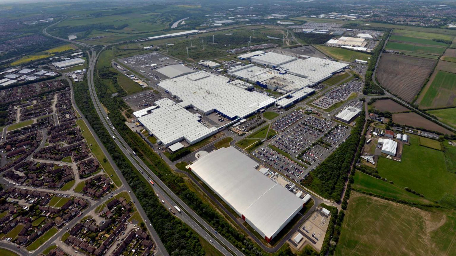 Η Nissan ετοιμάζει Gigafactory μπαταριών στο UK