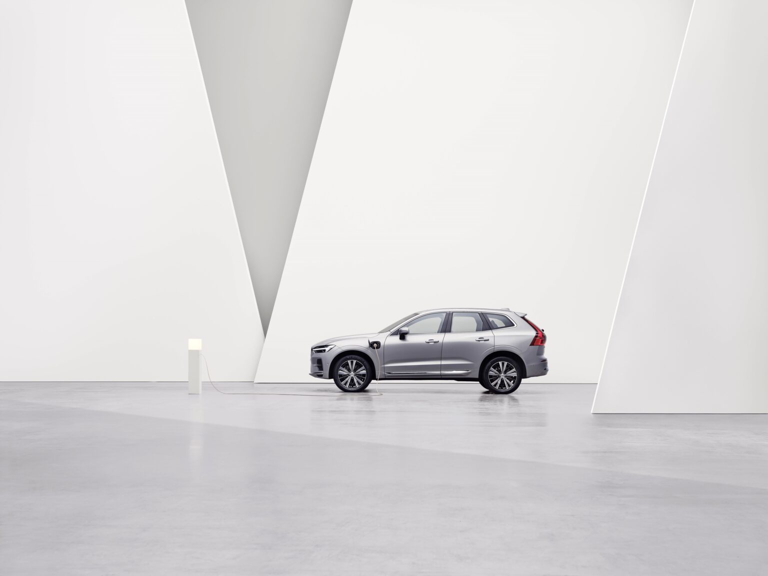 Αύξηση πωλήσεων για τη Volvo, το 27% είναι EVs