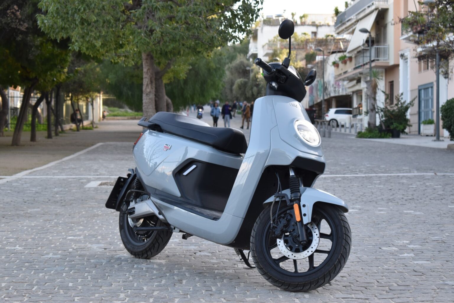 Νέες τιμές για τα ηλεκτρικά δίκυκλα της NIU στην Ελλάδα NIU πωλήσεις ηλεκτρικών σκούτερ