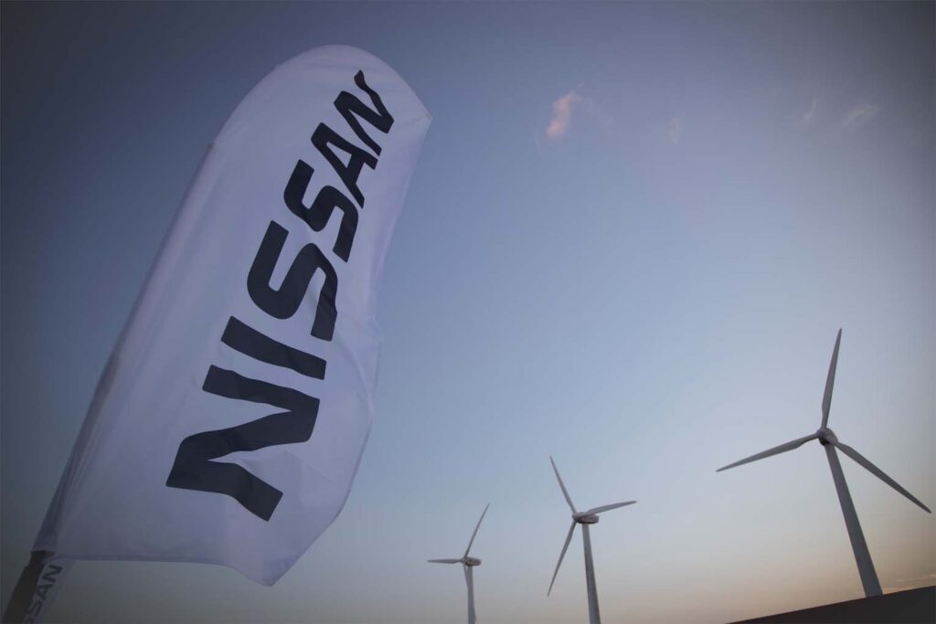 Η Nissan θα πουλά ηλεκτρική ενέργεια από ΑΠΕ σε εργαζομένους της