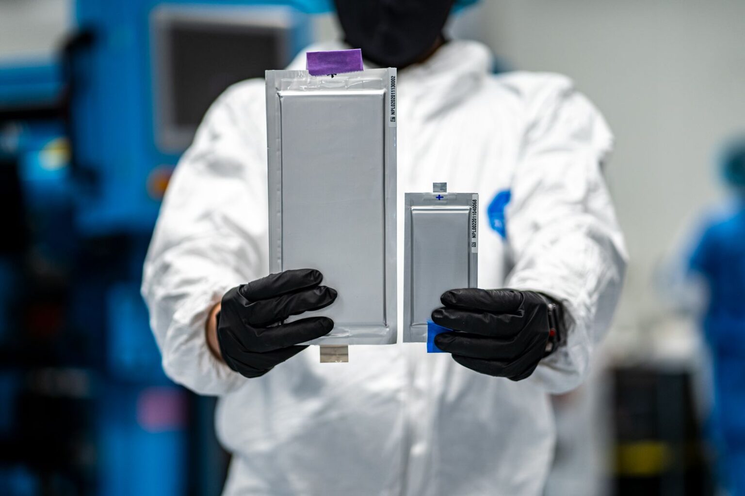 Solid-state μπαταρίες από τη Nissan το 2028 solid-state μπαταρίες (1)