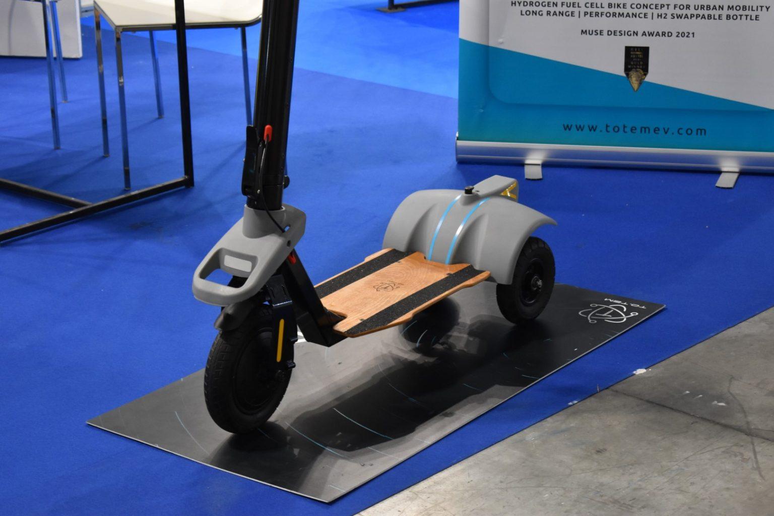 totem lynx ηλεκτρικό πατίνι eicma 2022 (4)