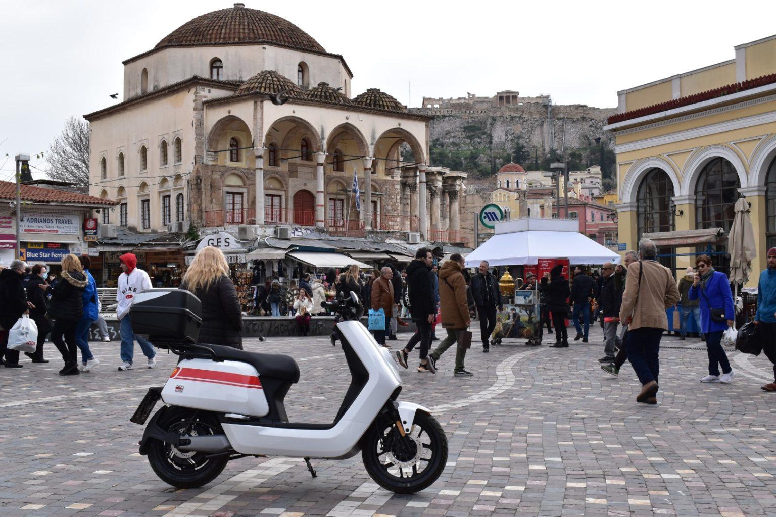 hippo rent niu nqi gts (5) ενοικίαση ηλεκτρικού σκούτερ