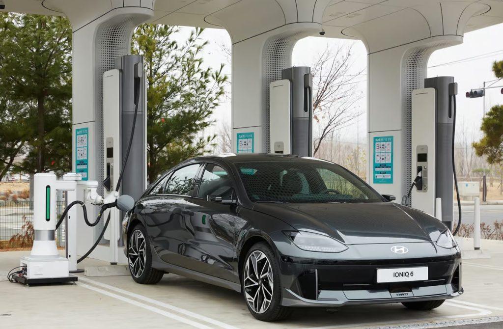 hyundai charging robot ev acr ρομπότ φόρτισης (3)