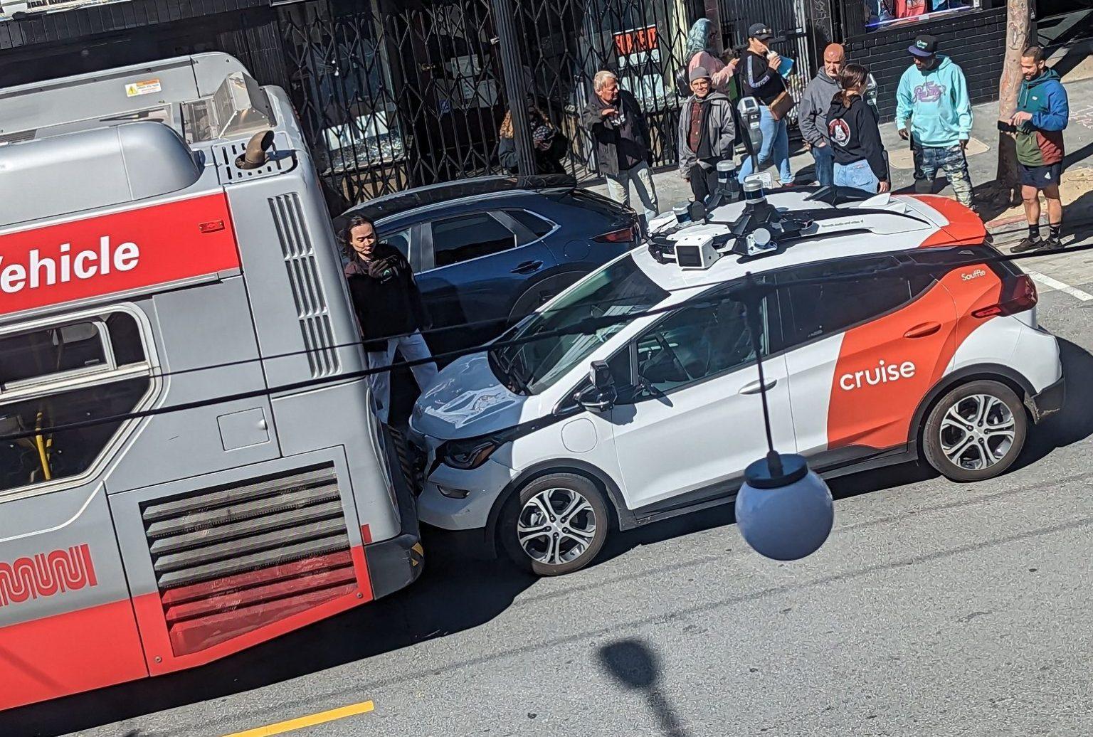 cruise robotaxi