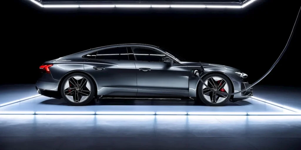 audi rs6 e-tron (2)