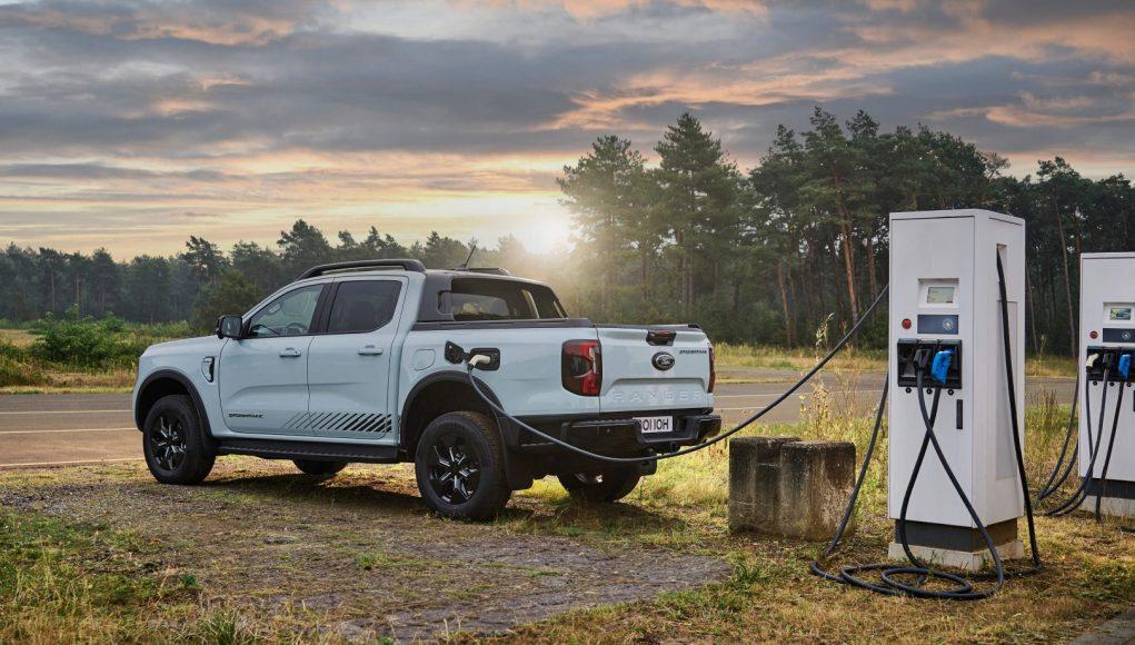 FORD_2024_RANGER_PHEV_04