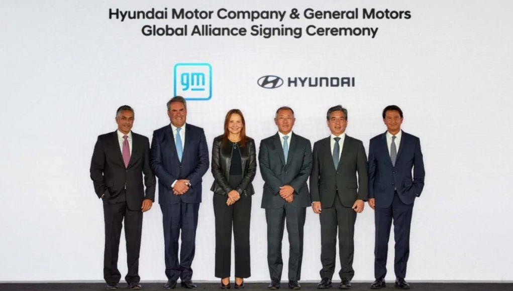 hyundai gm mou synergasia EV ilektrokinisi