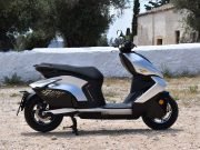 tipoi ilektrokinitiron ilektrika skouter motosykletes zeeho (5)