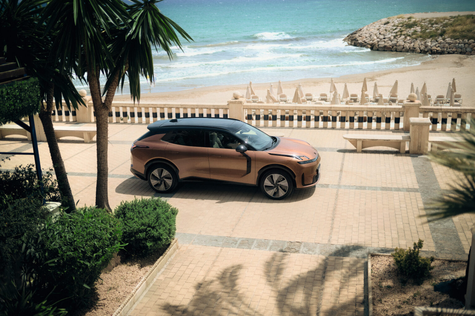 Η Lynk & Co λανσάρει το εντελώς Νέο 08 στην Ελλάδα Lynk&Co_08_CarOnly_DSC_5521_V02_CMYK