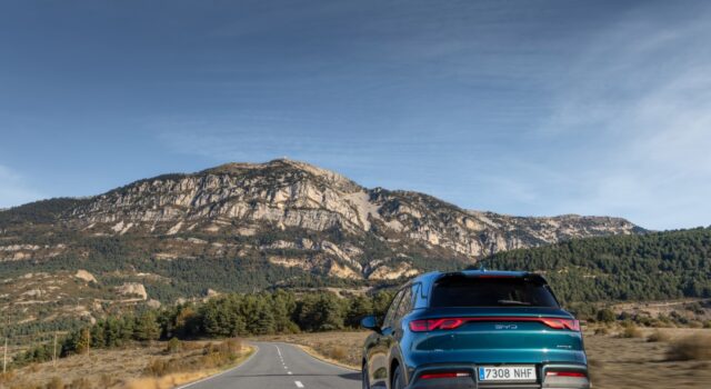 byd atto 2 dm-i ellada (1)