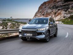 BYD SEALION 5 DM-i Driving (3)