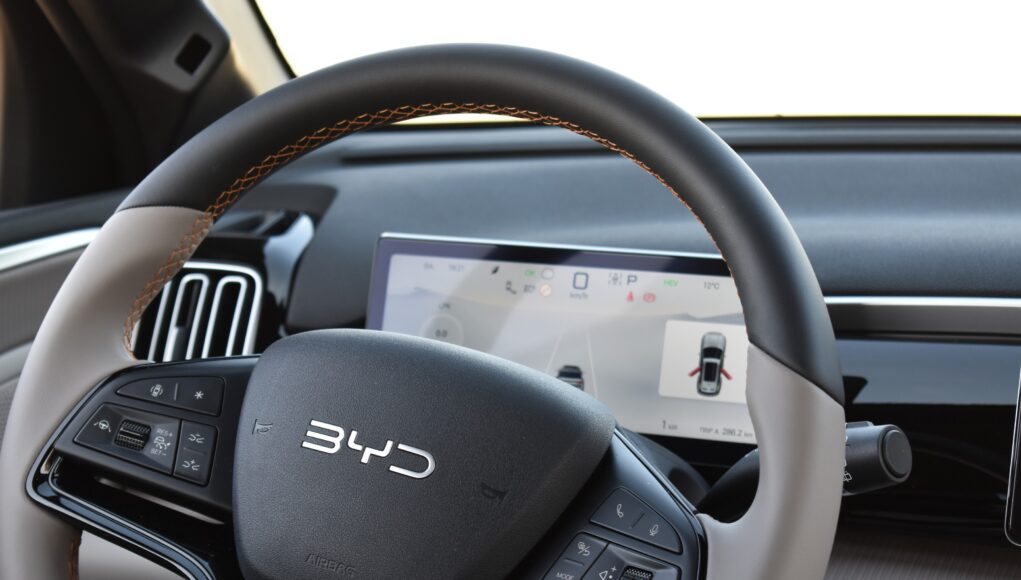byd sealion 5 dm-i dokimi ellada test review phev ybridiko (20)