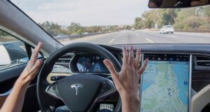 Το Tesla FSD πλησιάζει στην Ευρώπη