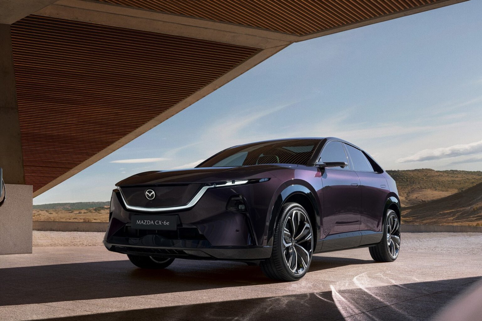 Mazda CX-6e