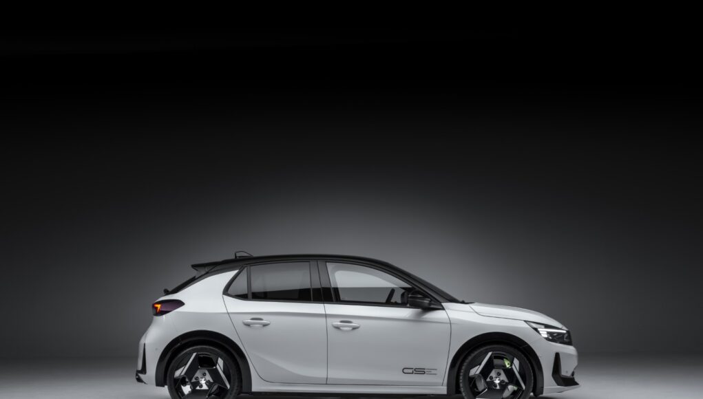 Vauxhall_Corsa_GSE_Studio5