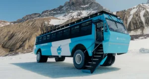 world-s-first-electric-ice-explorer