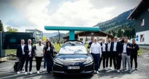 Ο πρώτος BYD Flash Charger (1.500 KW) “άνοιξε” στη Γερμανία