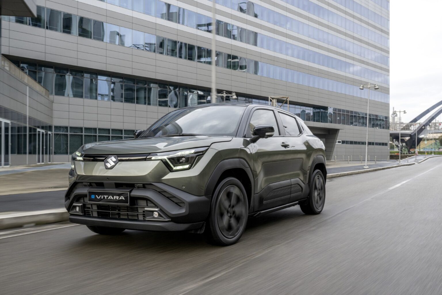 Το νέο Suzuki e VITARA άμεσα διαθέσιμο με SUZUKI Electric Bonus και τιμή 24.670 ευρώ Suzuki eVitara
